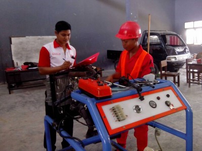 Teknik Kendaraan Ringan Otomotif